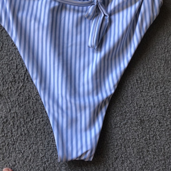 SHEIN BATHING SUIT. NEVER WORN. MEDIUM - Picture 6 of 6